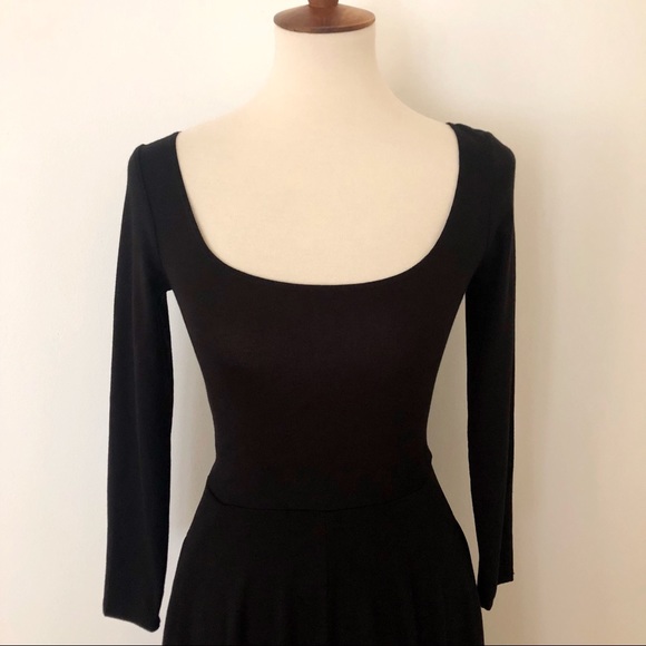 NWT✨Reformation Lou Black Midi Dress Size Size XS - Picture 4 of 7